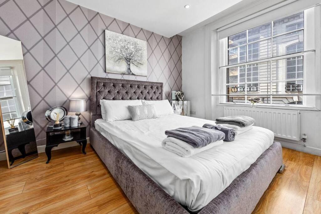 3 Bedroom Apartment In Haymarket Central London Sleep 10 Hy2 Exterior foto